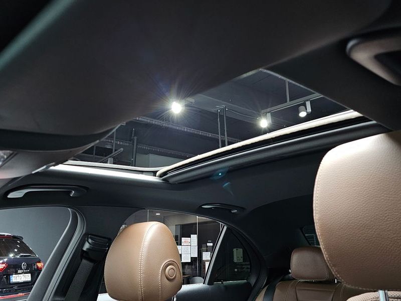 2021 Mercedes-Benz E-Class E250 Exclusive photo 19