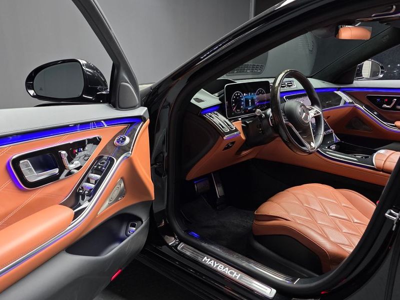 2022 Mercedes-Benz S-Class Maybach S580 4MATIC photo 10
