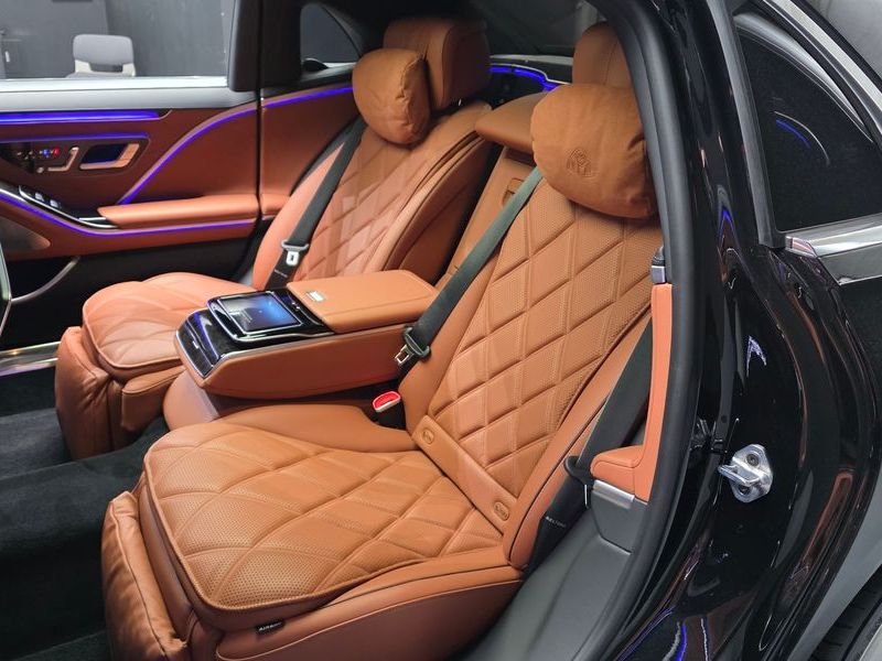 2022 Mercedes-Benz S-Class Maybach S580 4MATIC photo 12