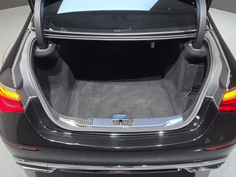 2022 Mercedes-Benz S-Class Maybach S580 4MATIC photo 18