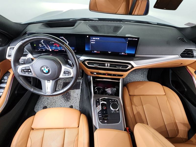 2023 BMW 3 Series 320i M Sport photo 7