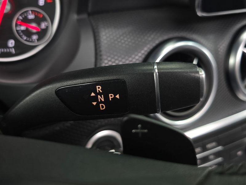 2016 Mercedes-Benz A-Class A200 photo 9