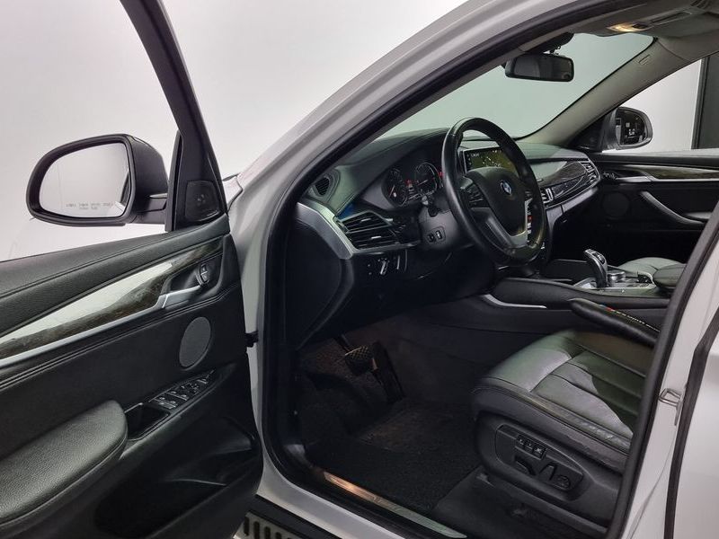2017 BMW X6 xDrive 30d photo 12