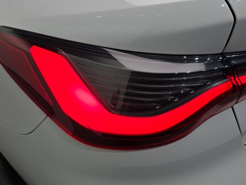 2021 BMW 4 Series 420i M Sport Coupe photo 23