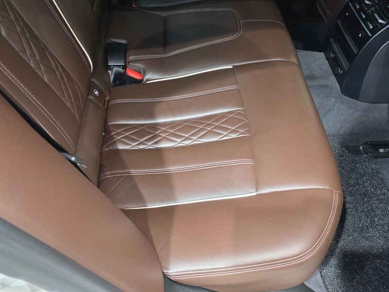 2019 BMW 5 Series 530i xDrive Luxury Plus photo 26