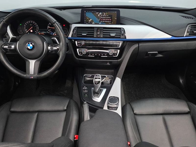 2018 BMW 3 Series 320i M Sport photo 7