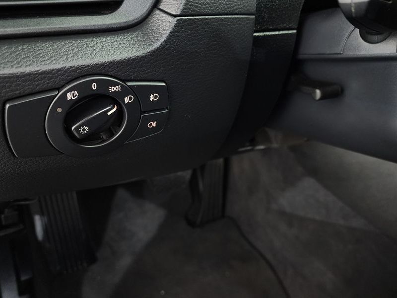 2012 BMW X1 xDrive 20d photo 17