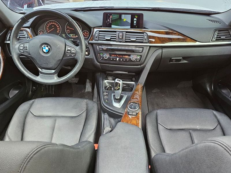 2014 BMW 3 Series 320d photo 7