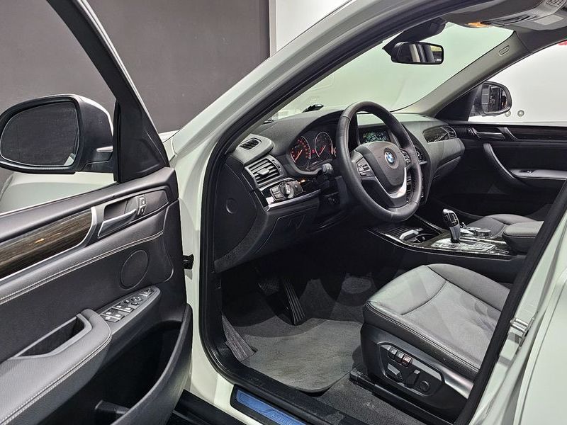 2016 BMW X4 xDrive20d photo 10