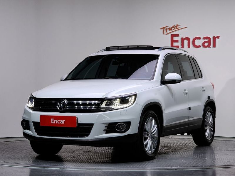 2015 Volkswagen Tiguan 2.0 TDI Premium 5N photo 1