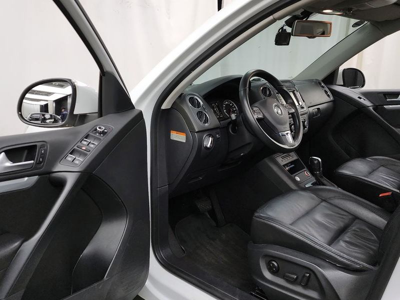 2015 Volkswagen Tiguan 2.0 TDI Premium 5N photo 10