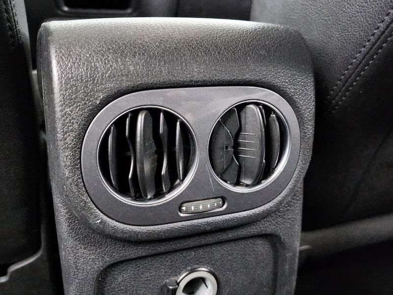 2015 Volkswagen Tiguan 2.0 TDI Premium 5N photo 19