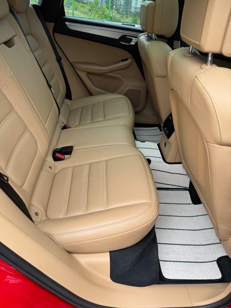 2018 Porsche Macan 3.0 GTS 95B photo 12