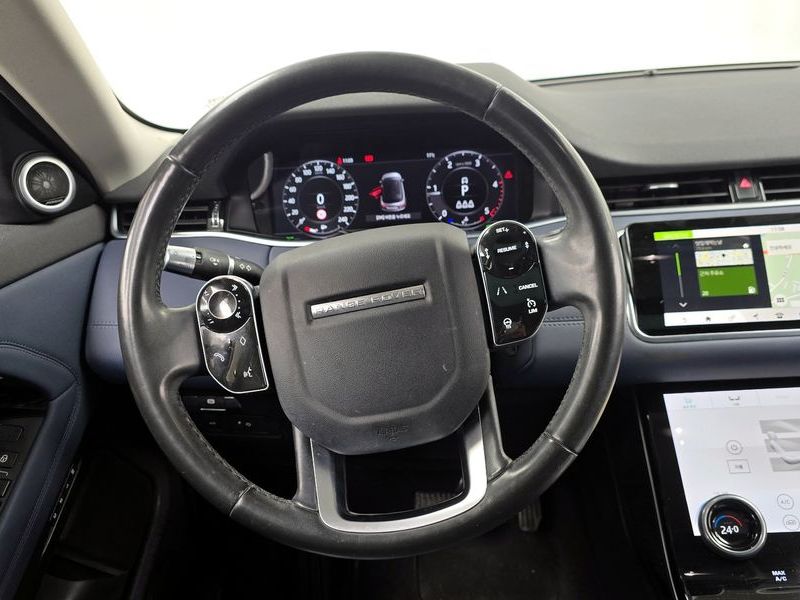 2020 Land Rover Range Rover Evoque D180 SE photo 13