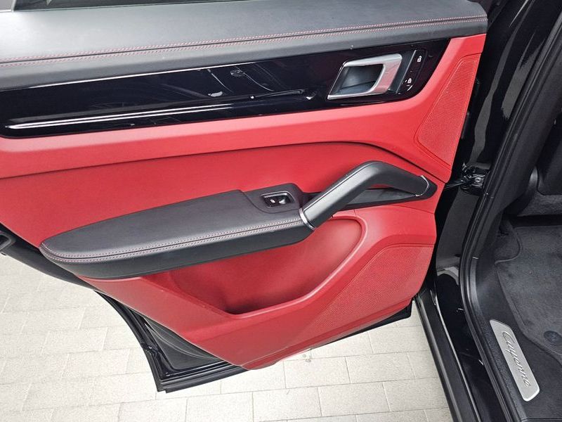 2021 Porsche Cayenne 3.0 E-Hybrid photo 25
