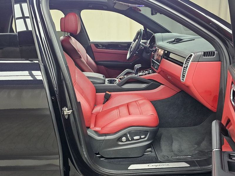 2021 Porsche Cayenne 3.0 E-Hybrid photo 26