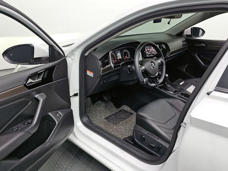 2020 Volkswagen Jetta 1.4 TSI Prestige photo 10
