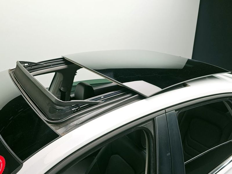 2020 Volkswagen Jetta 1.4 TSI Prestige photo 15