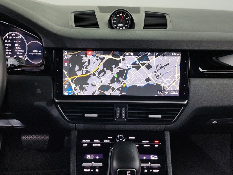 2019 Porsche Cayenne 3.0 photo 14