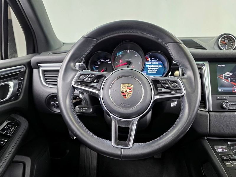 2017 Porsche Macan 3.0 S Diesel 95B photo 13