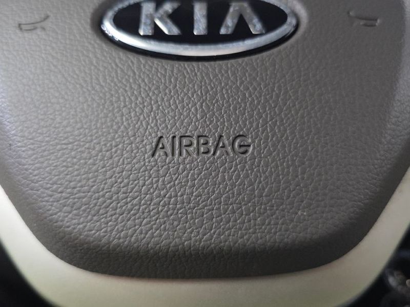2012 Kia Morning VAN Deluxe photo 19