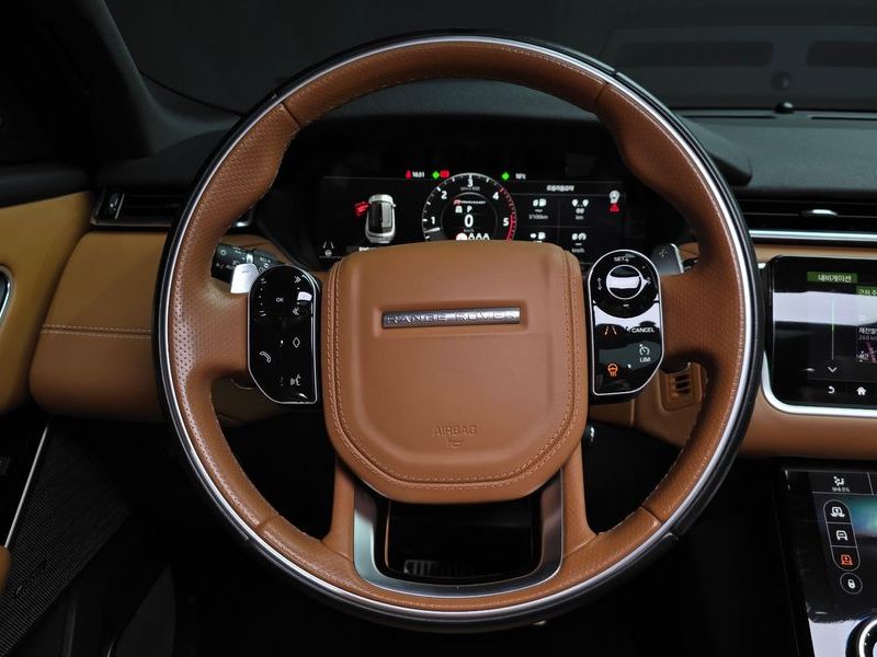 2019 Land Rover Range Rover Velar 3.0 D300 R-Dynamic HSE photo 13