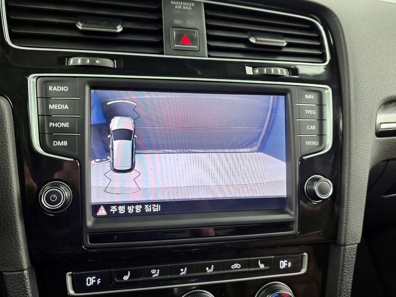 2015 Volkswagen Golf 2.0 TDI Premium photo 15