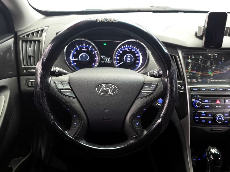 2013 Hyundai Sonata CVVL Smart photo 13