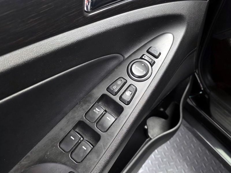 2013 Hyundai Sonata CVVL Smart photo 20