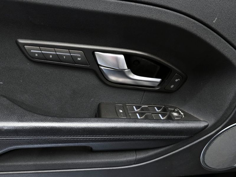 2015 Land Rover Range Rover Evoque 2.2 SD4 Pure photo 18