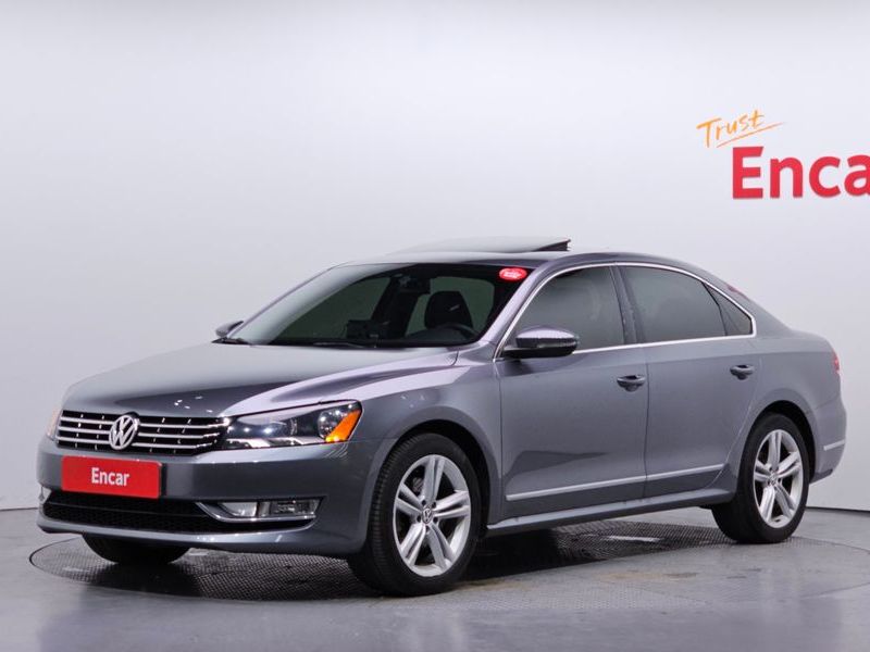 2013 Volkswagen Passat 2.0 TDI B7 photo 1