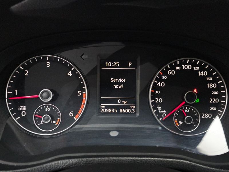 2013 Volkswagen Passat 2.0 TDI B7 photo 8