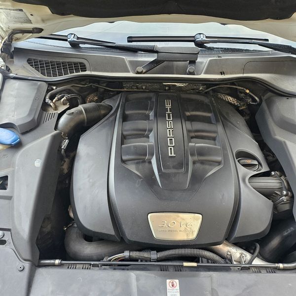 2013 Porsche Cayenne 3.0 Diesel 958 photo 16