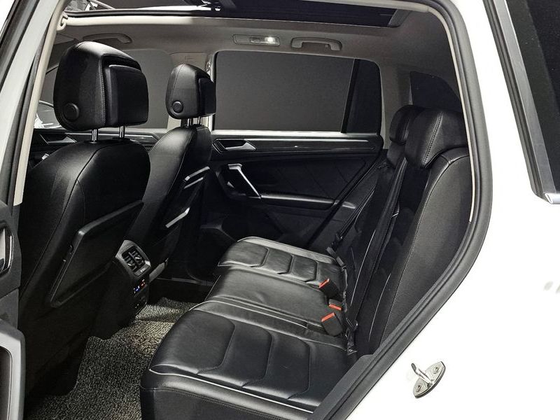 2018 Volkswagen Tiguan 2.0 TDI Prestige photo 12