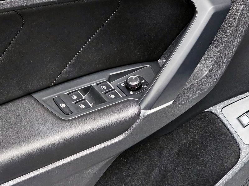 2018 Volkswagen Tiguan 2.0 TDI Prestige photo 19