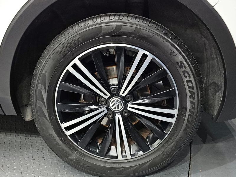 2018 Volkswagen Tiguan 2.0 TDI Prestige photo 21