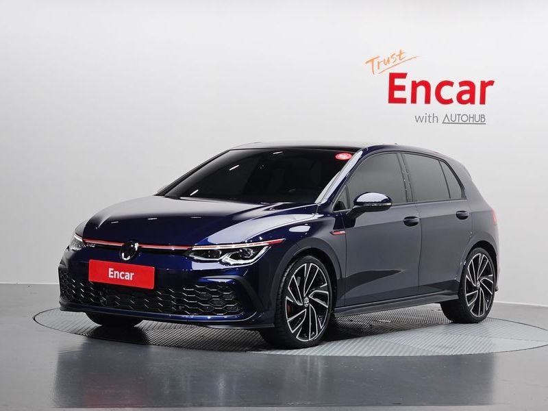 2024 Volkswagen Golf 2.0 GTI photo 1