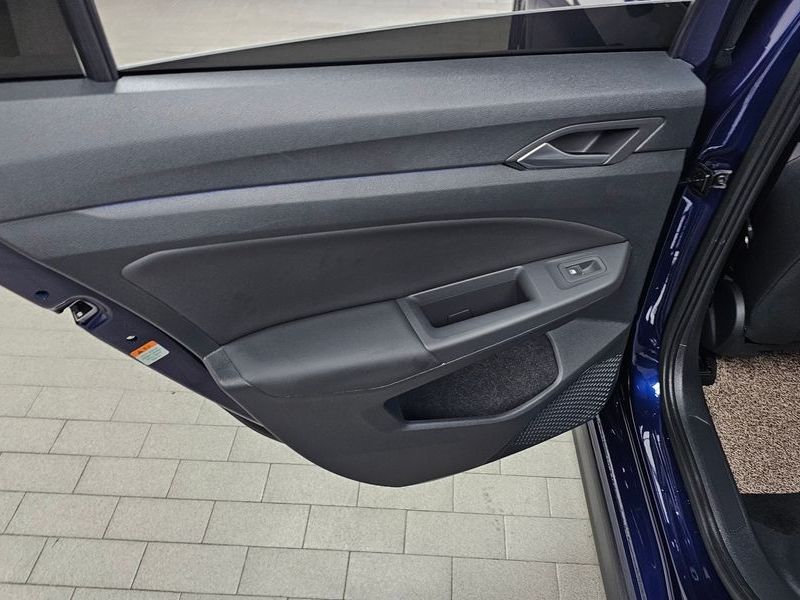 2024 Volkswagen Golf 2.0 GTI photo 25
