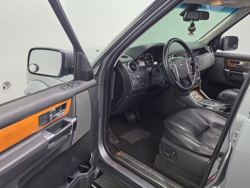 2012 Land Rover Discovery 3.0 SDV6 HSE photo 10