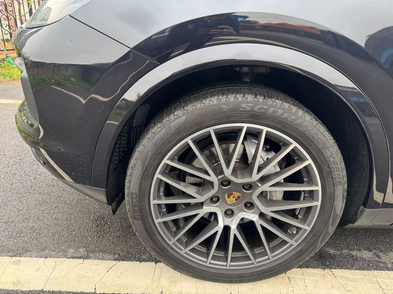 2020 Porsche Cayenne 3.0 photo 7
