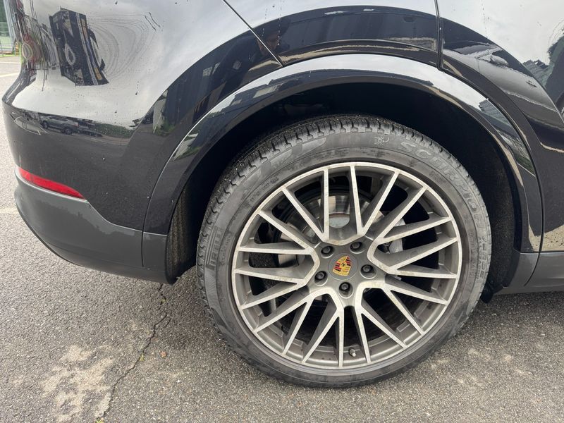 2020 Porsche Cayenne 3.0 photo 10