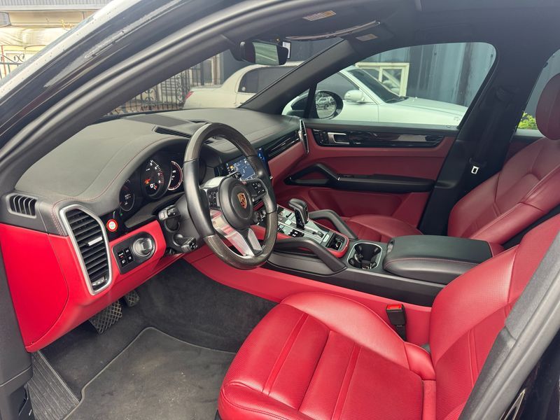 2020 Porsche Cayenne 3.0 photo 17