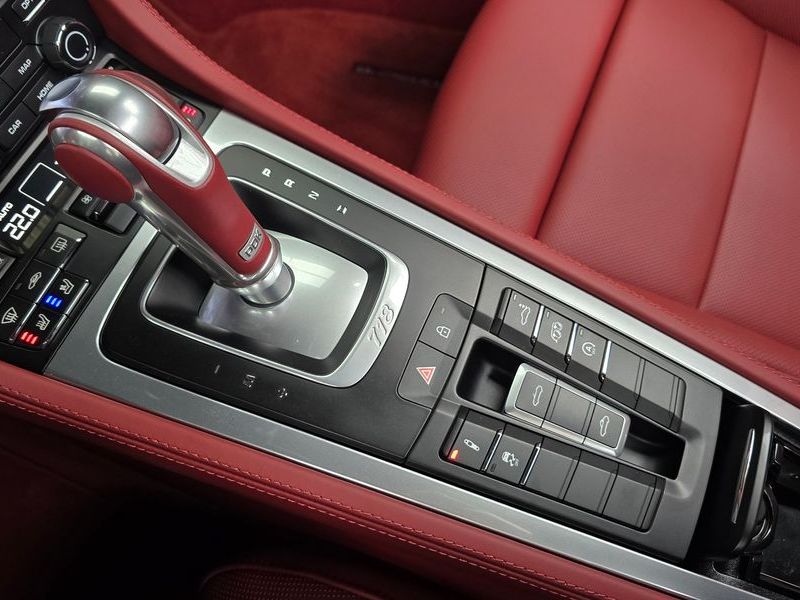 2023 Porsche 718 4.0 GTS photo 9