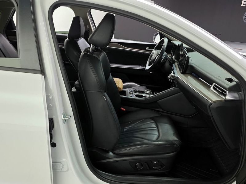 2022 Kia K5 2.0 LPI Signature photo 12