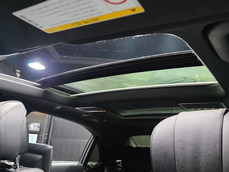 2015 Mercedes-Benz S-Class S500L 4MATIC photo 17