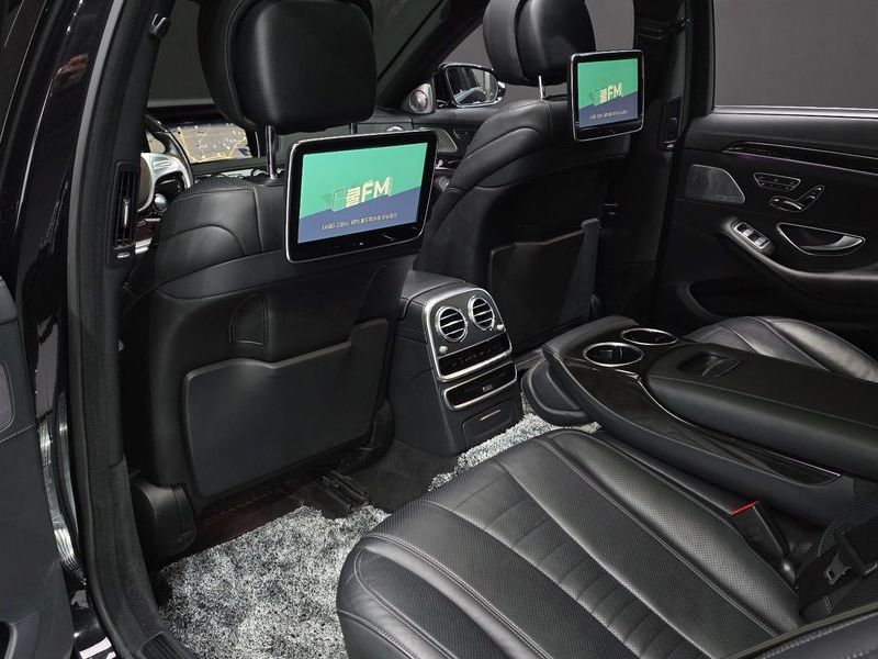 2015 Mercedes-Benz S-Class S500L 4MATIC photo 26