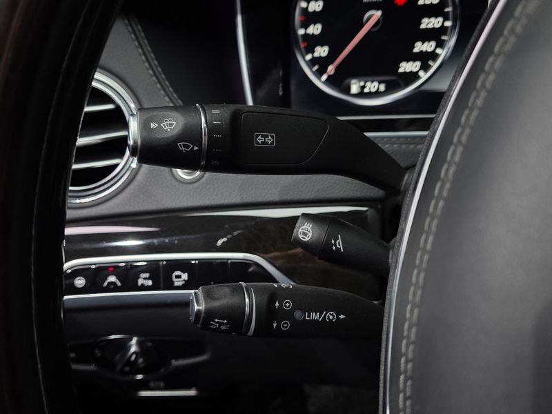 2015 Mercedes-Benz S-Class S500L 4MATIC photo 28