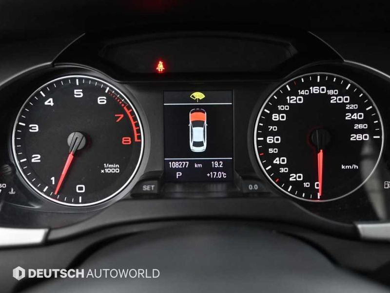 2012 Audi A4 2.0 TFSI Quattro Dynamic B8 photo 8