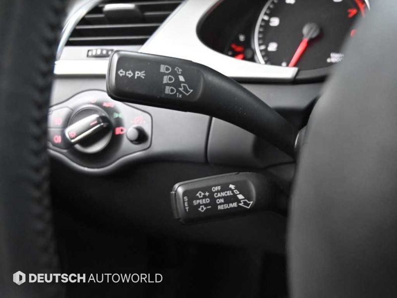 2012 Audi A4 2.0 TFSI Quattro Dynamic B8 photo 17