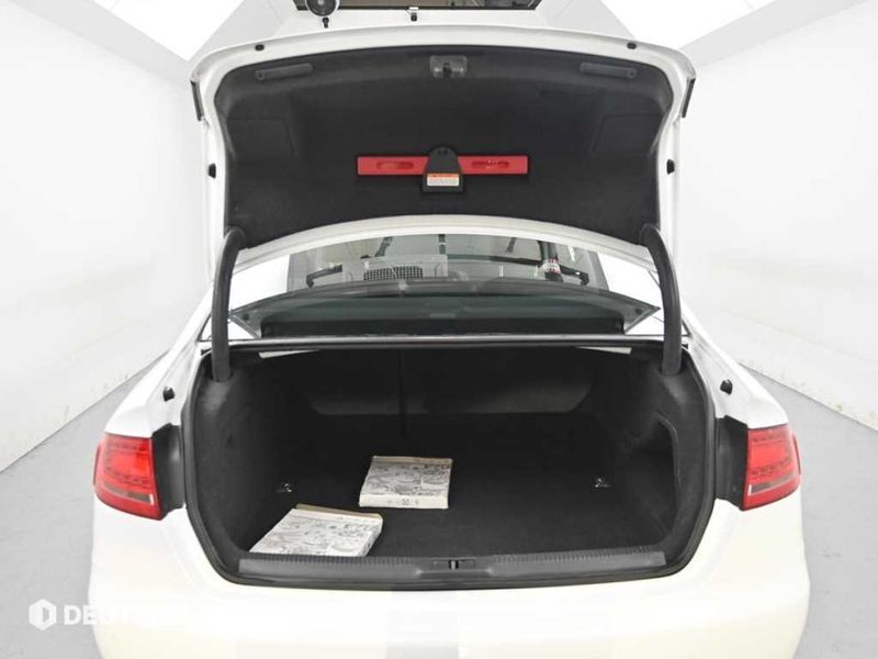 2012 Audi A4 2.0 TFSI Quattro Dynamic B8 photo 19